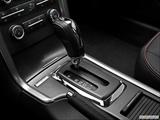  Gear shifter/center console photo
